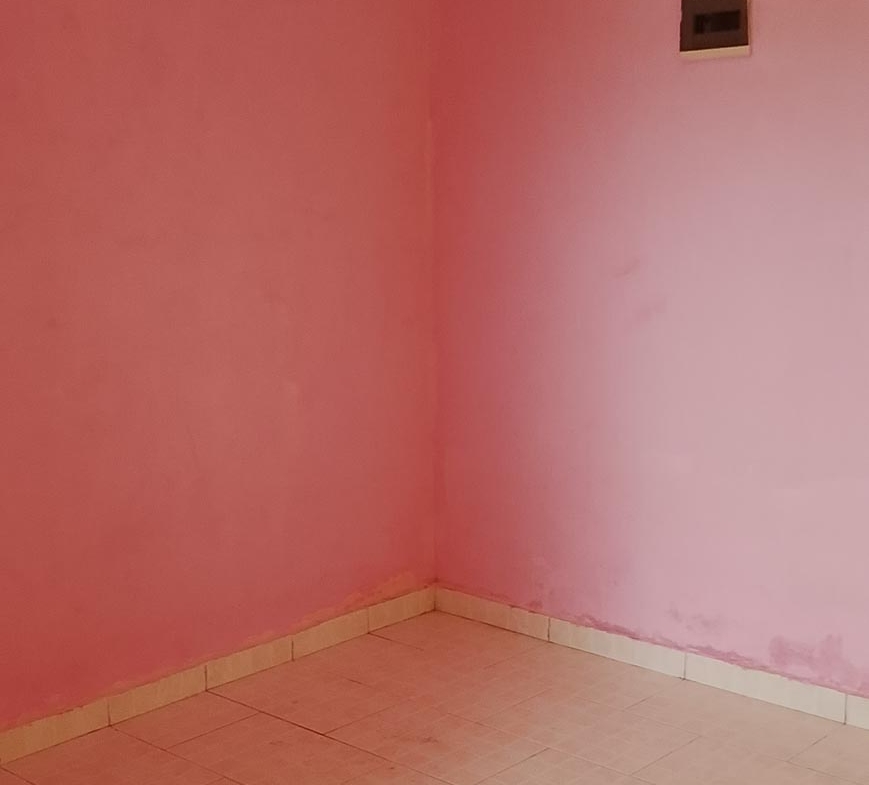 Chambre à louer – PK 17 Université – 20 000 FCFA