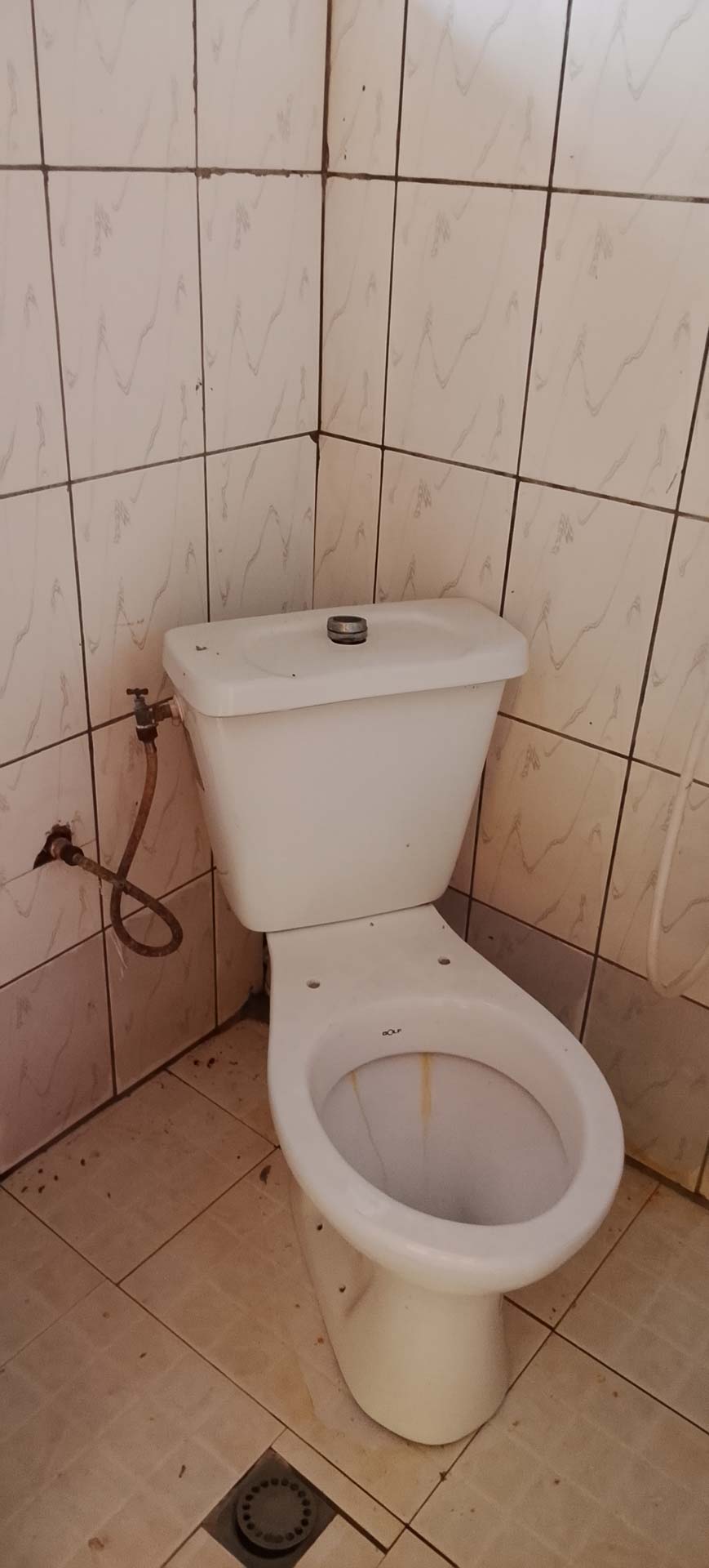 P0826-001-3 Chambre à louer – PK 17 Université – 20 000 FCFA