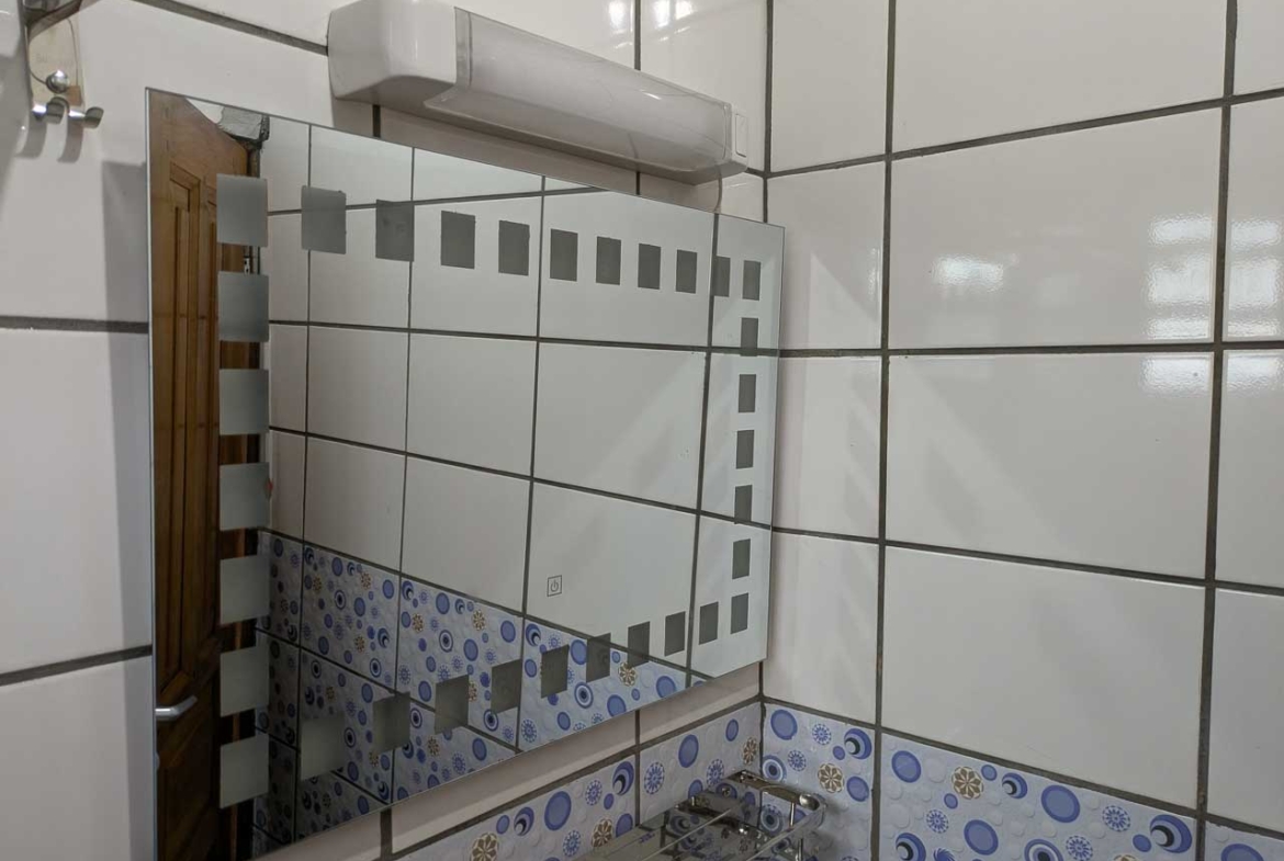 Chambre à louer Pk 17 – 55000 FCFA