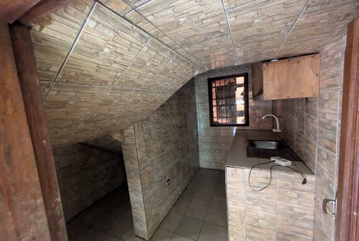 Appartement à louer – 2 chambres – Logbaba Rue IUG