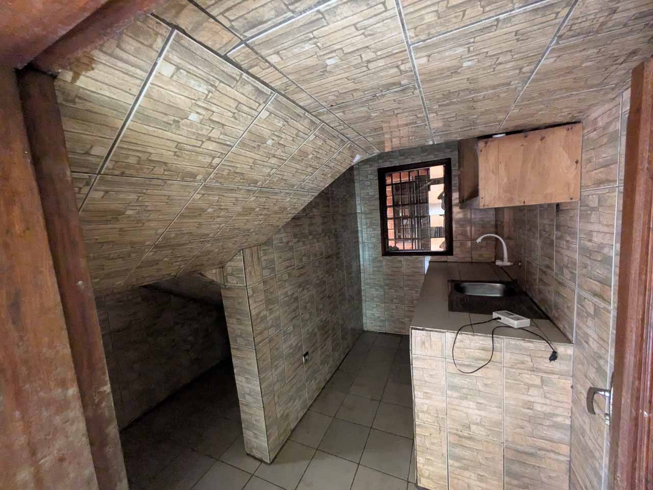 Appartement à louer – 2 chambres – Logbaba Rue IUG