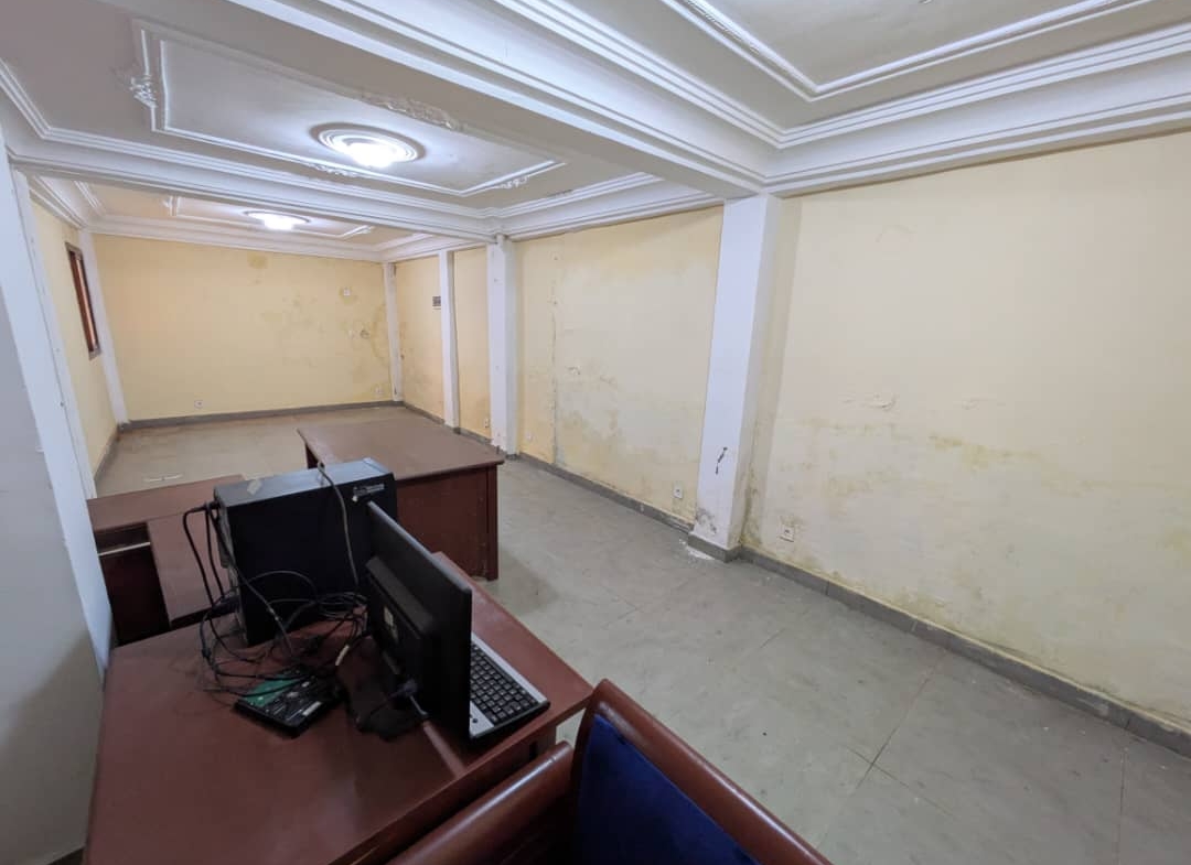 Salle de fête à louer à Yaoundé, Essos