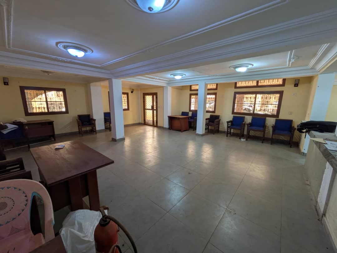 L019-3 Salle de fête à louer à Yaoundé, Essos