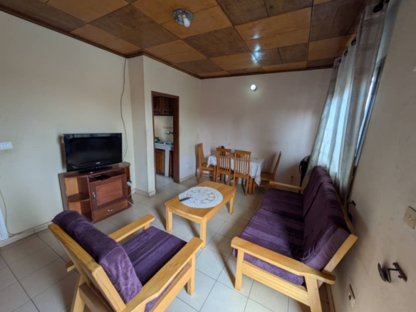 Studio à louer à Biyem-assi, Yaoundé