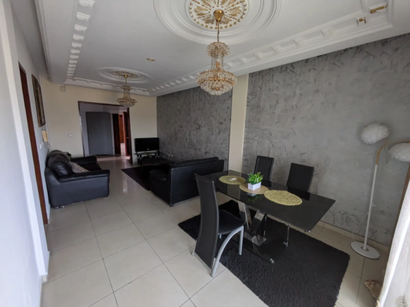 Appartement à louer 2 chambres, 3 douches – Bonamoussadi