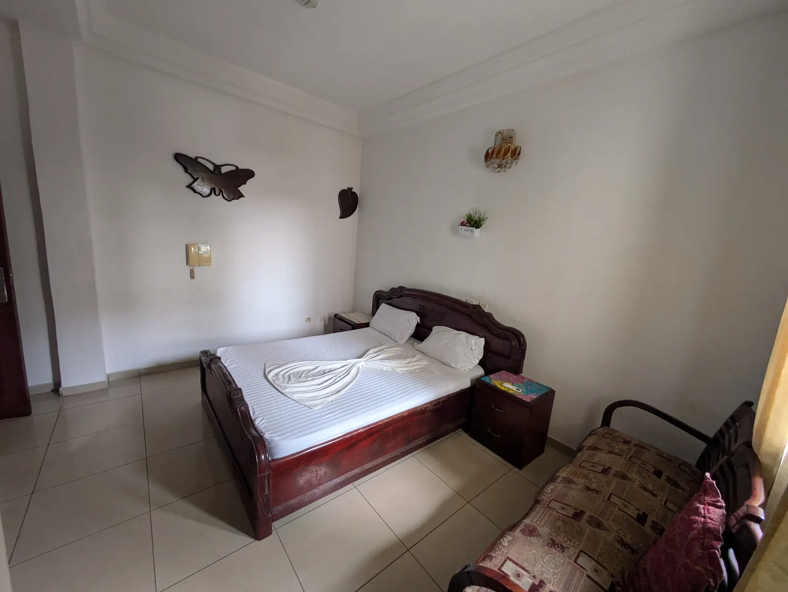 Appartement à louer 2 chambres, 3 douches – Bonamoussadi