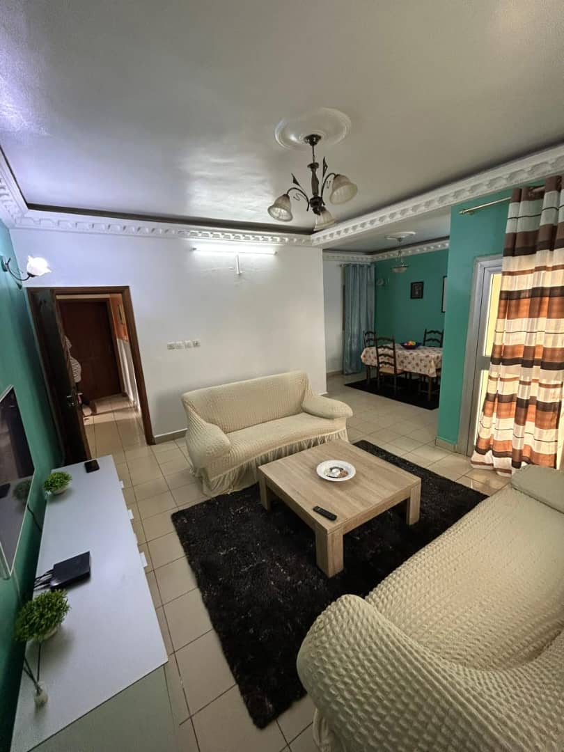 Appartement à louer à Yaoundé, Essos