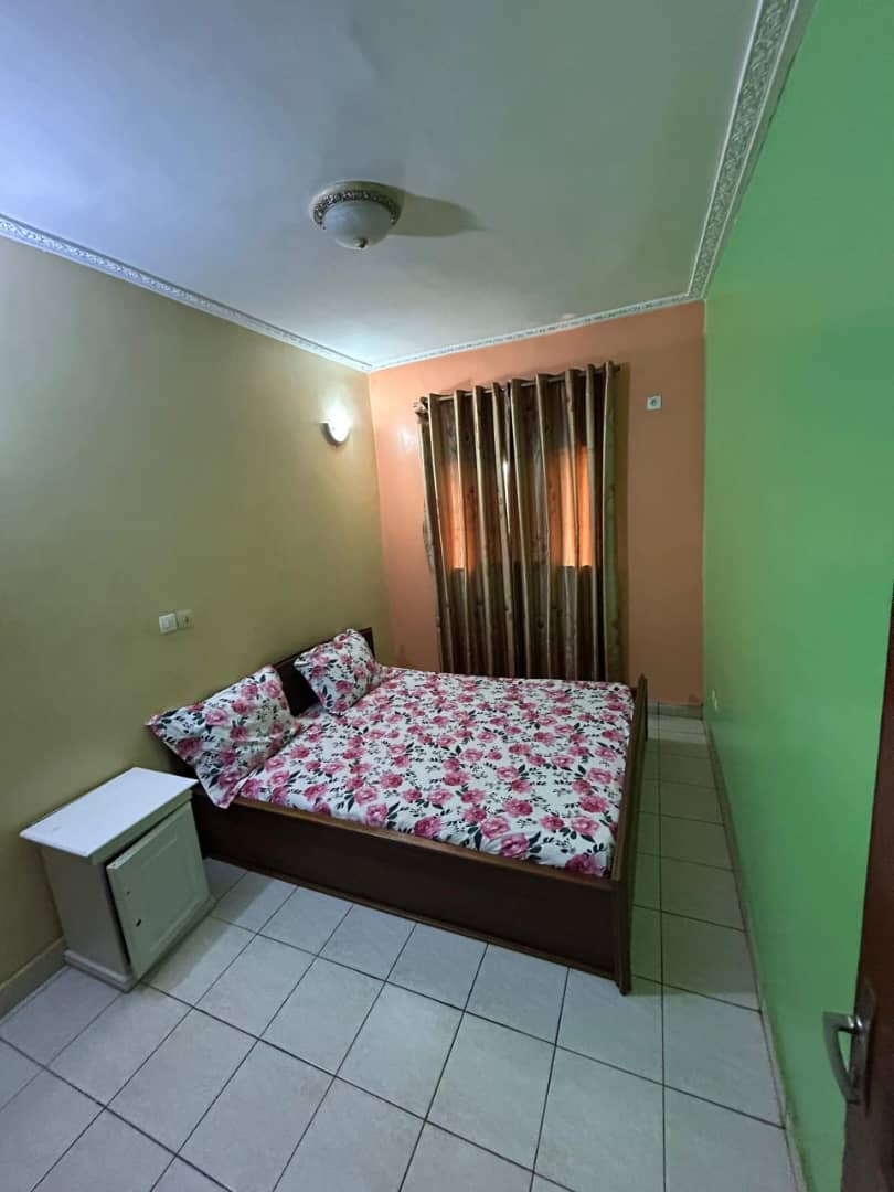Appartement à louer à Yaoundé, Essos