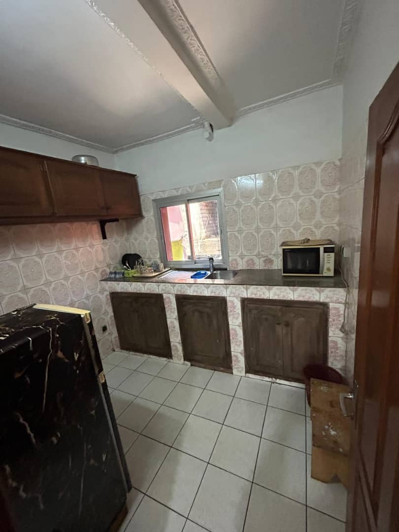 Appartement à louer à Yaoundé, Essos