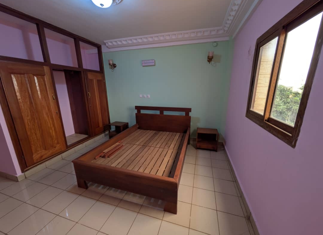Studio à louer Yaoundé, Essos