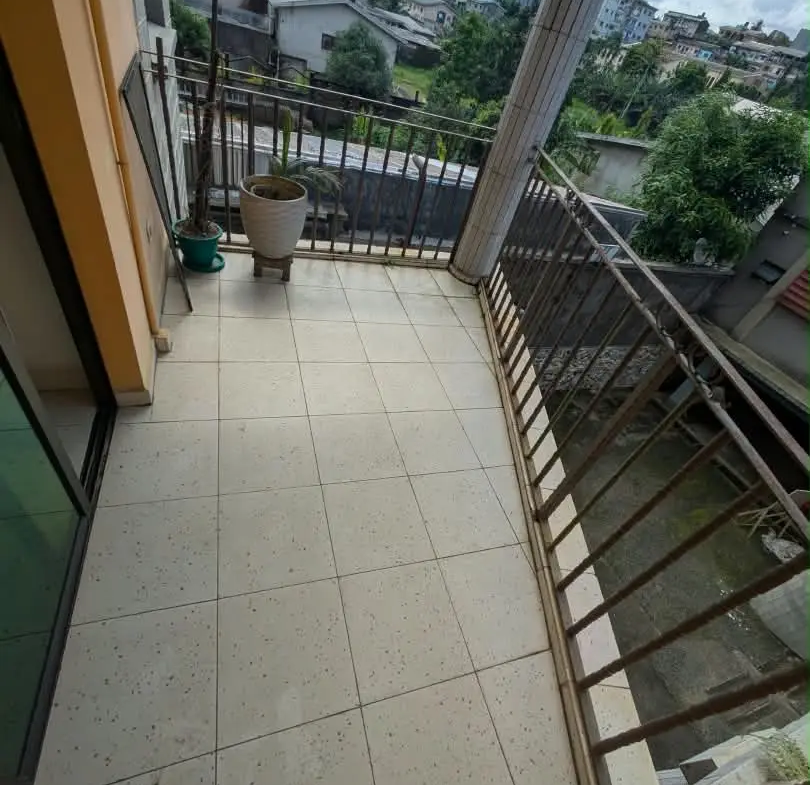 Studio à louer Kotto